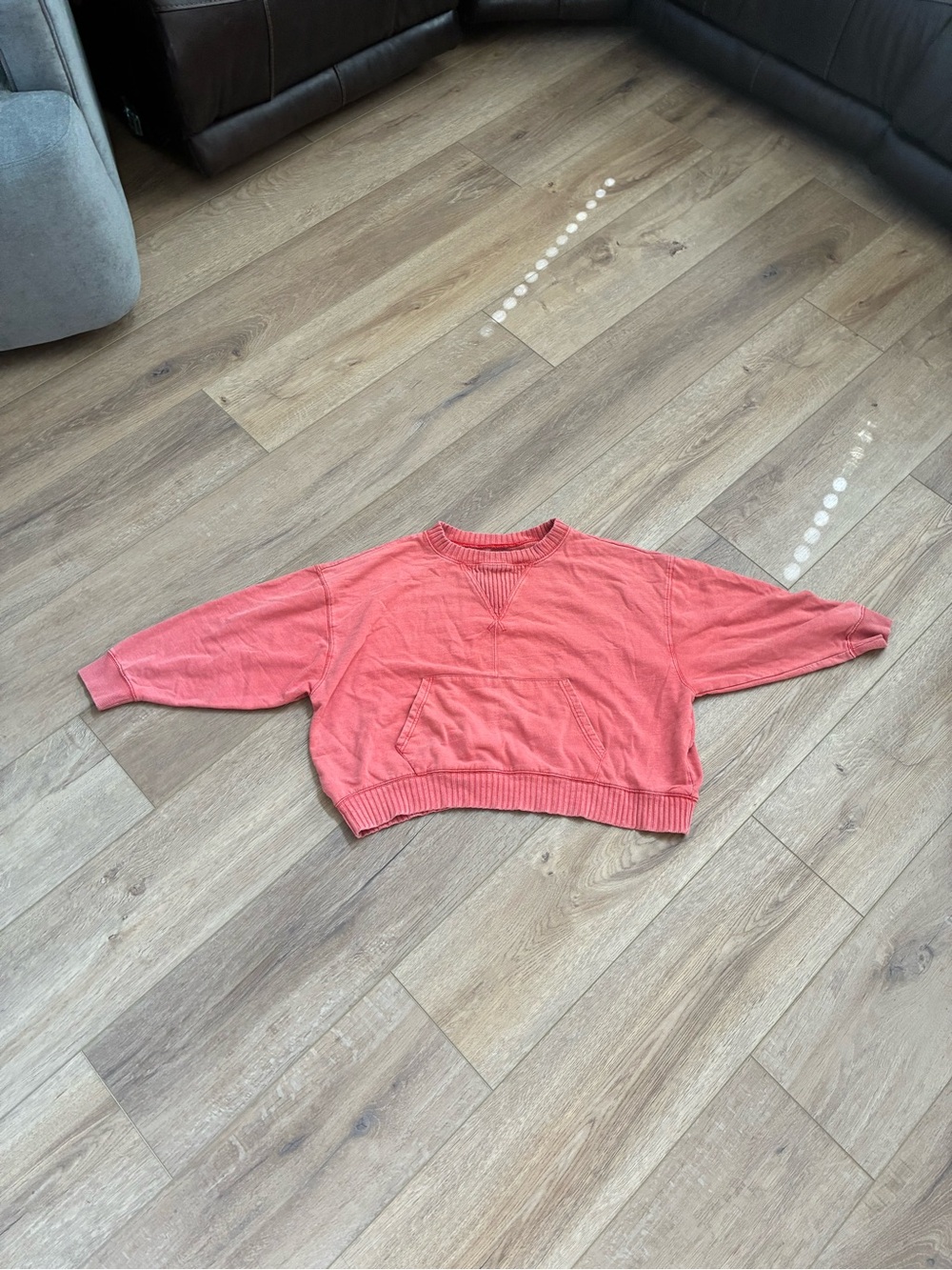 BDG Coral-Pink Cropped Crewneck Sweater
